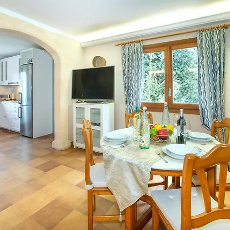 Villa Alzines By Vintage Travel *