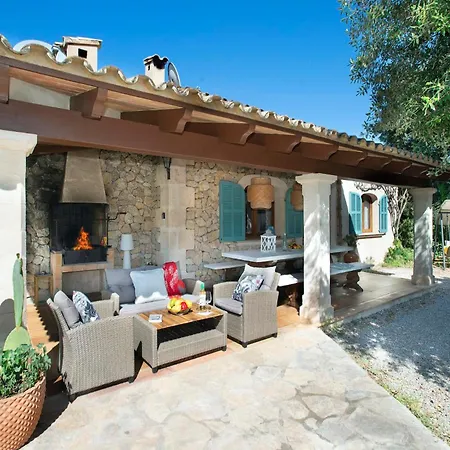 Alzines By Vintage Travel Villa