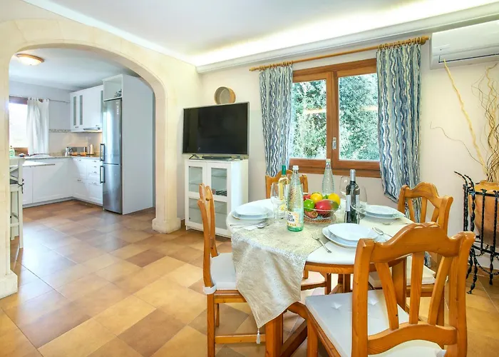 Villa Alzines By Vintage Travel *