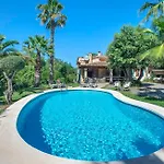 Alzines Villa *