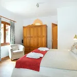 Alzines 别墅 波连斯萨