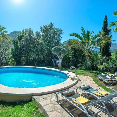 Alzines By Vintage Travel Villa *