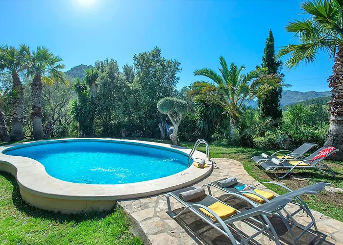 Alzines By Vintage Travel Villa *