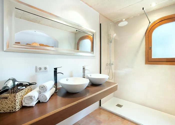 Alzines By Vintage Travel * Pollença