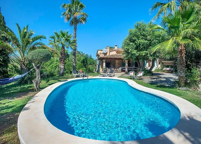 Alzines By Vintage Travel Villa *